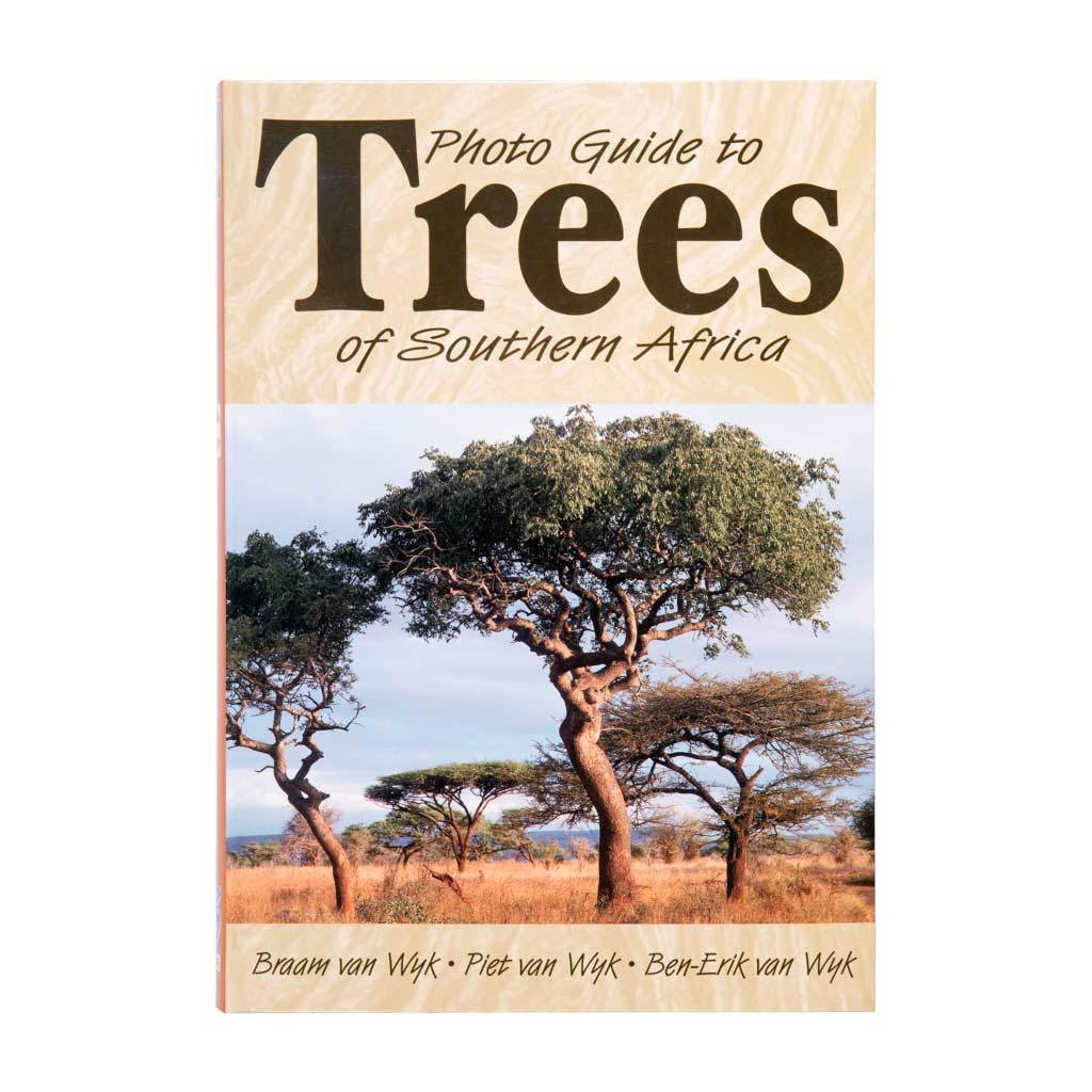 Photo Guide to Trees of South Africa -   - Books