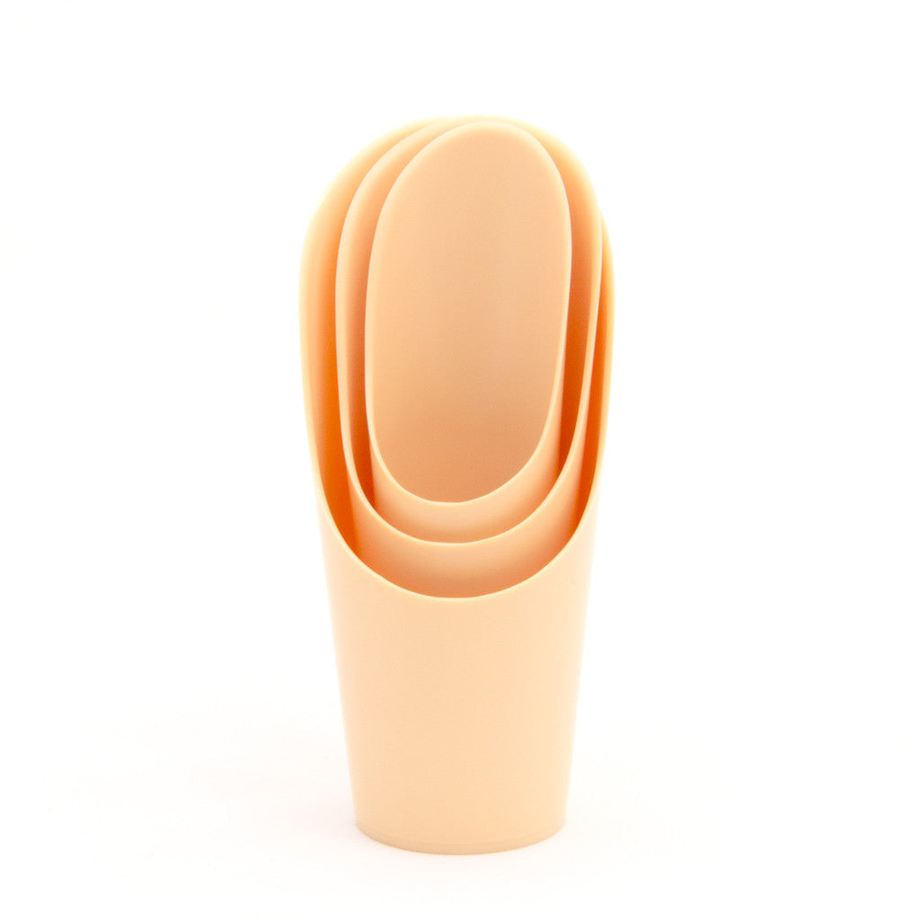 Plastic Soil Scoops, 3PC by Kikuwa